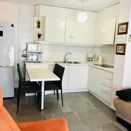 Apartamento Roc Mar 6 1b - Cerca Del Centro Y De La Playa - Terraza Con Pequeñas Vistas Al Puerto Rosas
